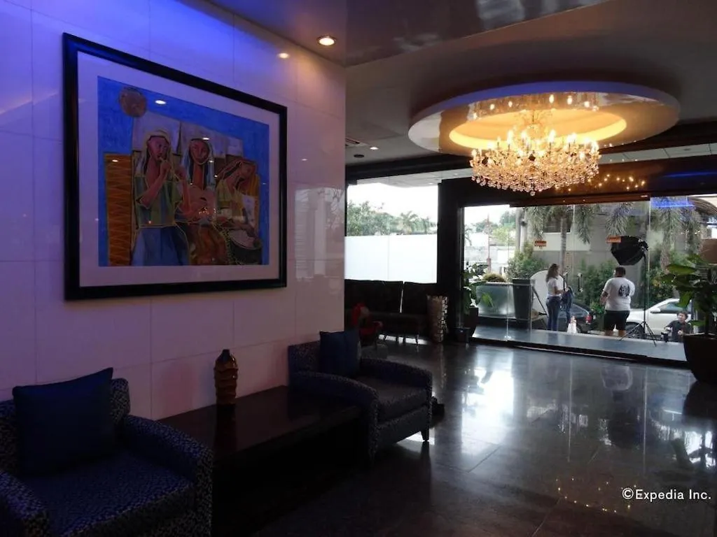 Blueberry Tourist Hotel Davao 3*,